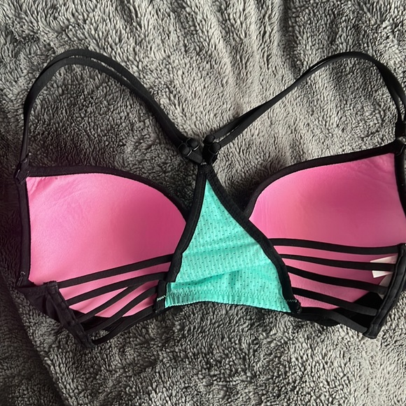Victoria’s Secret PINK push-up racer back bras - Picture 7 of 7